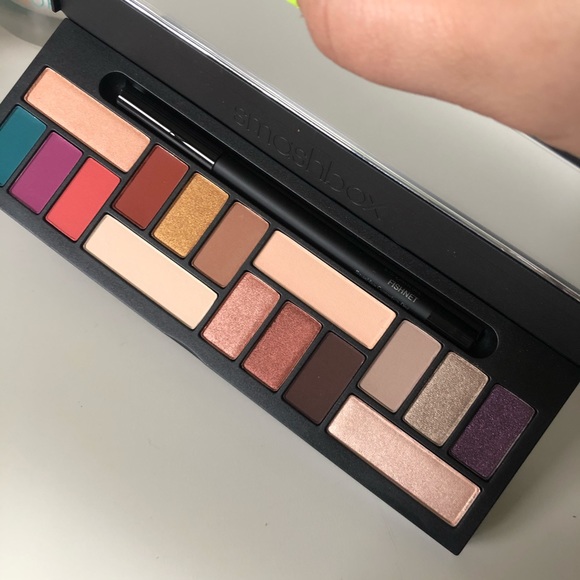 Smashbox Other - Smashbox LA Cover Shot Eyeshadow Palette & Liner